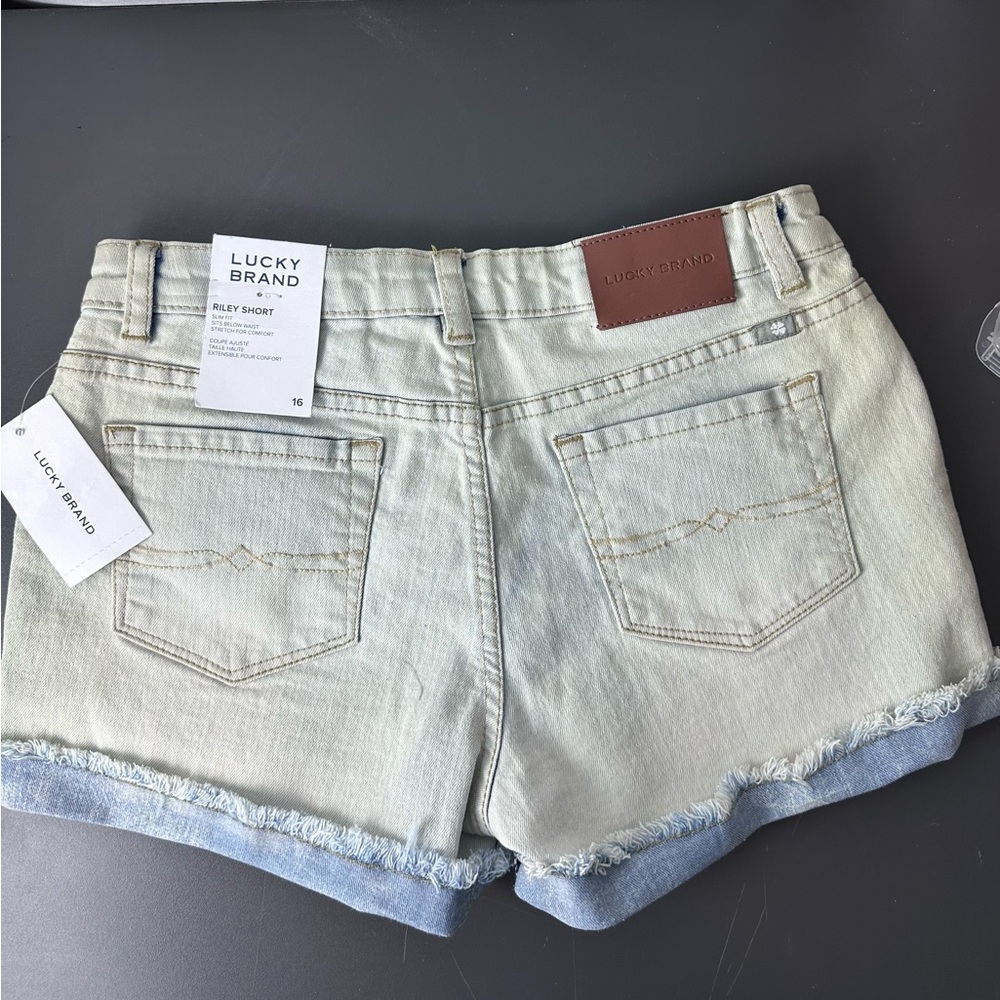NWT Lucky Brand Riley Shorts Blue Denim Distressed Pockets Brand